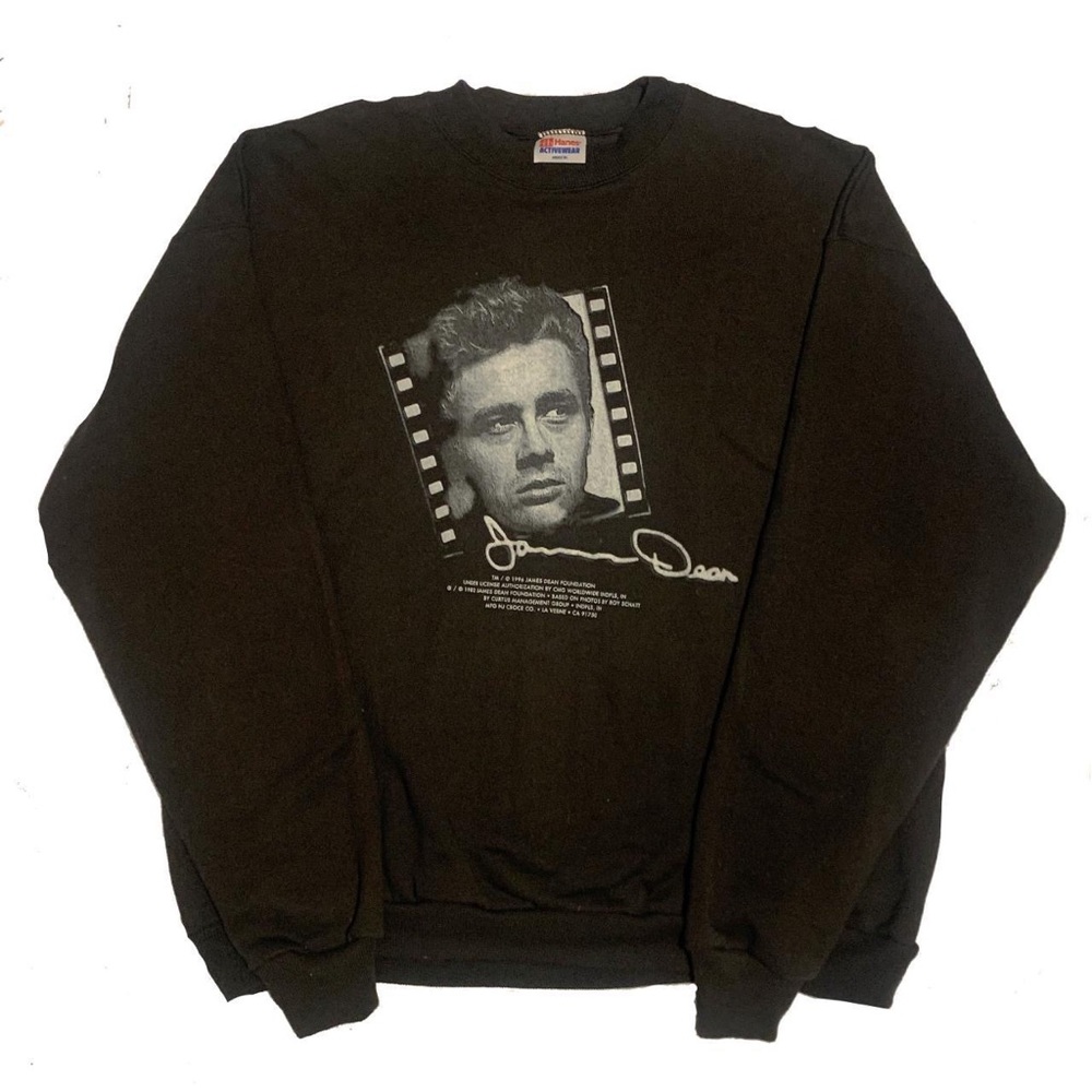 Immaculate vintage graphic sweatshirt featuring a timeless image of James Dean